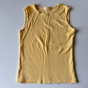 Vintage Yellow Sleeveless Women's Top, estimated size Medium
